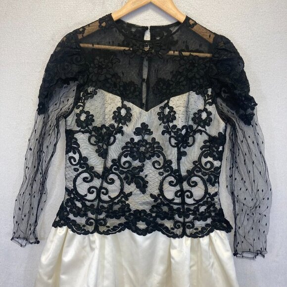 Rina diMontella Lace Satin Dress Womens Size 6 Black Ivory Knee Prom Hoco Formal - Picture 3 of 16